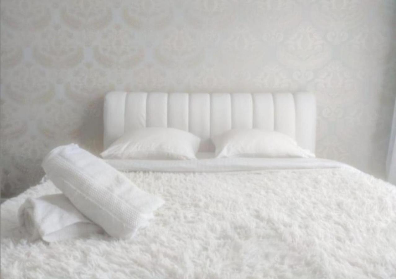 Grunvald Lux Apartment Kiev Luaran gambar